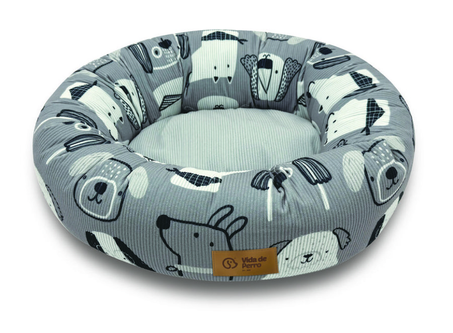 Cama gris con bordes